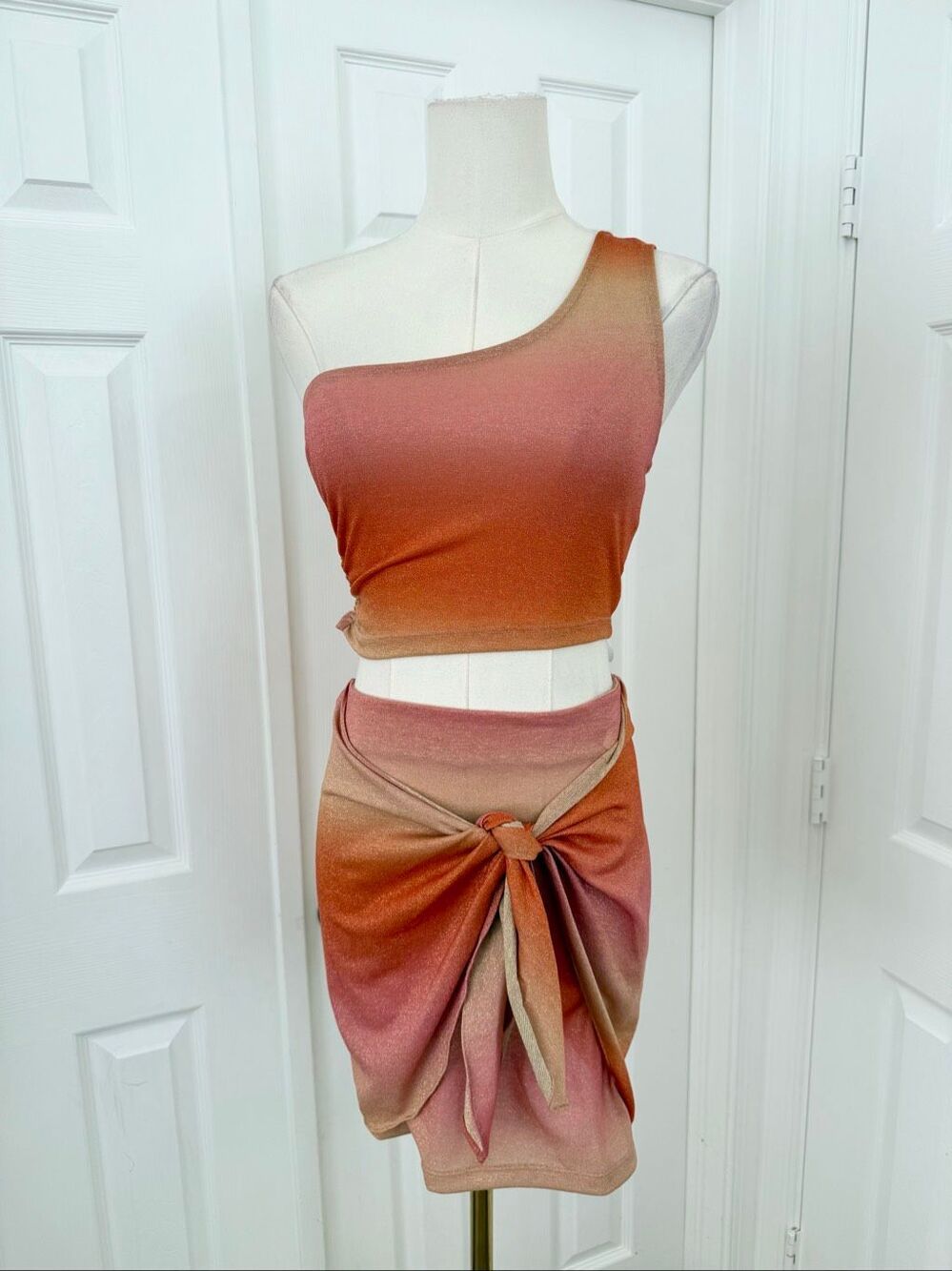 ELA Womens Orange 2 Piece One Shoulder Top And Wrap Skirt Set Size 6 NWT